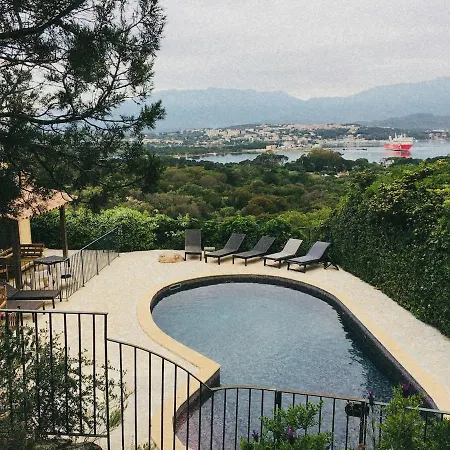 ヴィラ Large Family With Sea View Near Palombaggia *